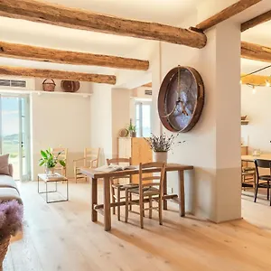 Cugusi Bed & Breakfast